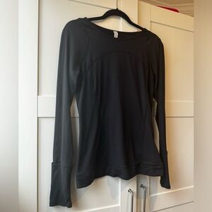 Lululemon size 10 black shirt